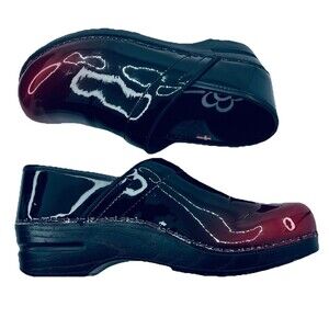 Sanita Professional Nursing Clogs, Burgundy and Black Patent Leather US 8.5